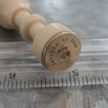 Load image into Gallery viewer, Golden Apple Wax Seal Stamp - Remake of Antique 19th Century Wax Seal French Motto