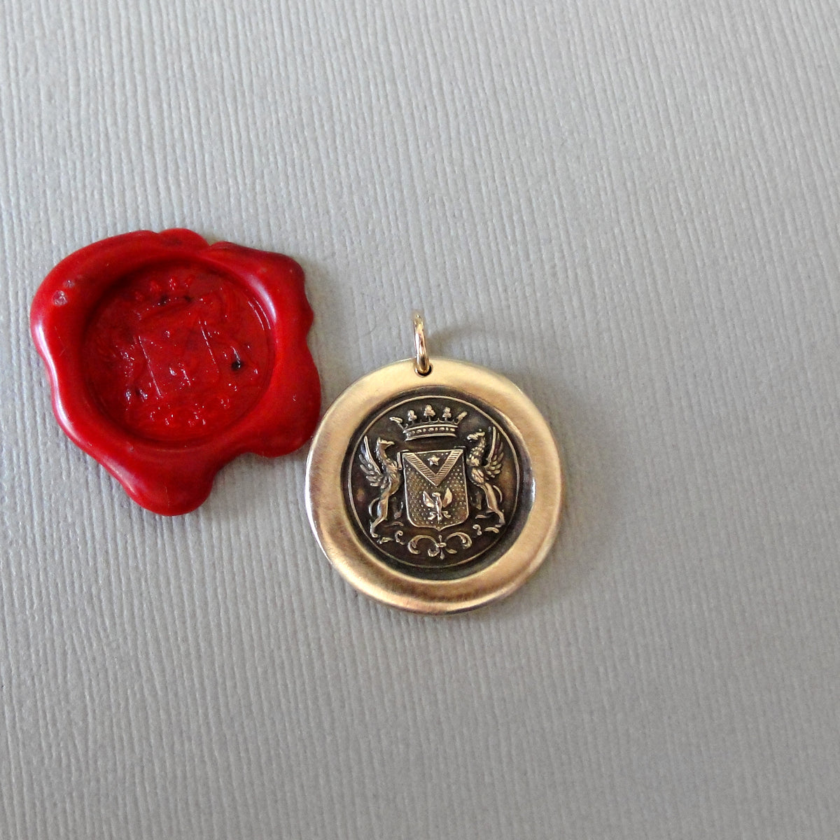 Give It Your All - Griffin Wax Seal Necklace - Strength Symbol Antique Wax Seal Jewelry 2024 Go For It