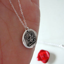 Load image into Gallery viewer, An Uncommon Person - Silver Griffin Wax Seal Necklace With Stars - RQP Studio