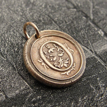 Load image into Gallery viewer, Wax Seal Charm Initial O - wax seal jewelry pendant alphabet charms Letter O - RQP Studio