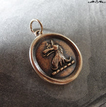 Load image into Gallery viewer, Wolf Wax Seal Pendant - Courage symbol with wolf head crest - RQP Studio