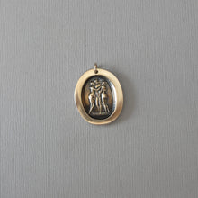 Load image into Gallery viewer, The Three Graces - Wax Seal Pendant Antonio Canova's Charites - Antique Wax Seal Jewelry