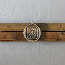 Load image into Gallery viewer, Through Difficulties - Wax Seal Pendant With Hand Holding Cross - Antique Bronze Faith Wax Seal Charm Jewelry