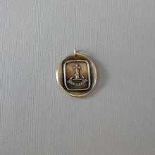 Load image into Gallery viewer, Through Difficulties - Wax Seal Pendant With Hand Holding Cross - Antique Bronze Faith Wax Seal Charm Jewelry